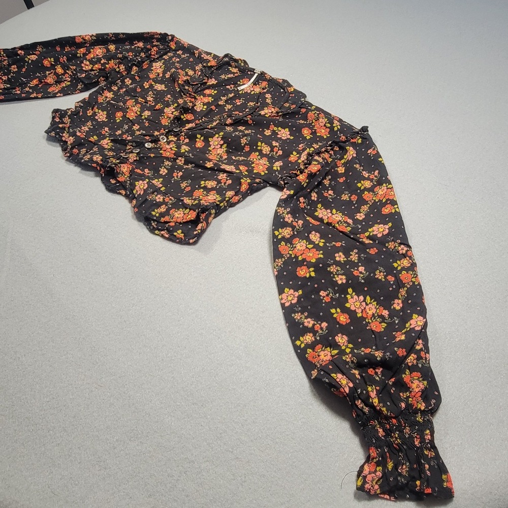 Free People Secret Garden Crop Top Floral Ruffle Button Boho Black Women's XS - Picture 4 of 11